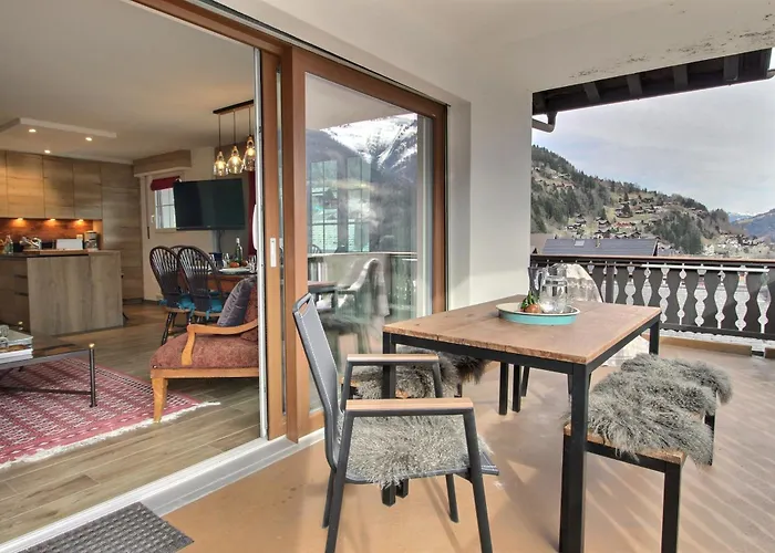 Neige & Soleil 15, Central, Terrasse & View Champéry